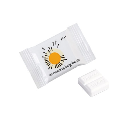Bedrukte flowpack met Dextro Energy tablet als weggevertje