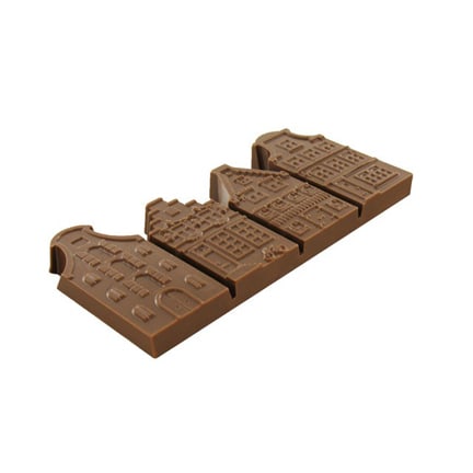 Chocolade gevelstraatje met bedrukt logokaartje als weggevertje