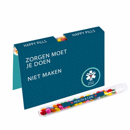 Bedrukte kaart met chocolade reageerbuisje als weggevertje