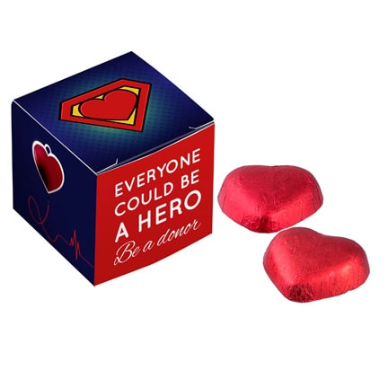 Chocoladedoosje met hartjes bonbons voor Dag van de Zorg