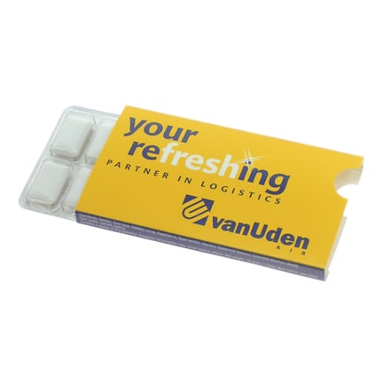 Bedrukte sleeve met kauwgomblister als weggevertje