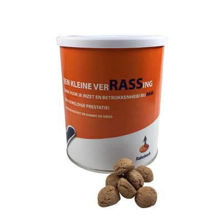 Promotieblik met pepernoten als relatiegeschenk voor Sinterklaas