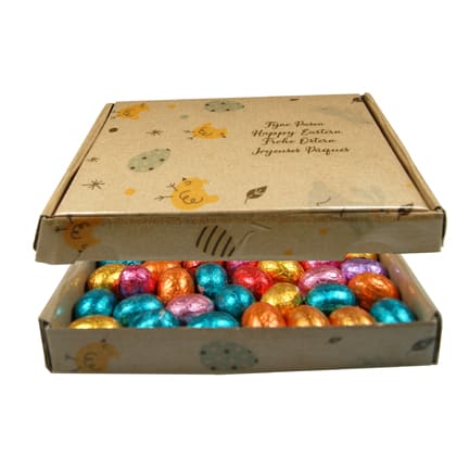 Brievenbus Paasdoosje met chocolade paaseitjes als Paasgeschenk